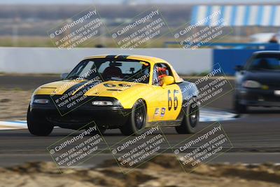 media/Mar-16-2025-CalClub SCCA (Sun) [[e72803ec8c]]/Group 1/Qualifying (Turn 1)/